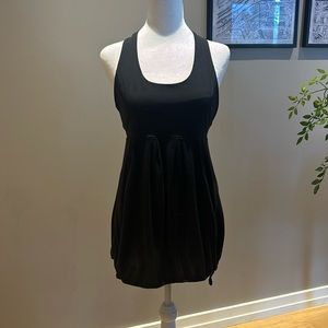 Lululemon black scoop neck tank with y-back and cinch tie detailing